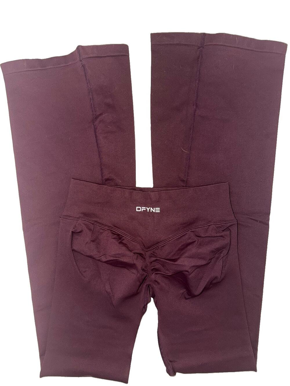 NWOT DFYNE Dynamic Scrunch Maroon V-Waist Flare Leggings Size XS (AQ17)